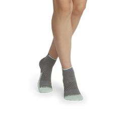 Women's Performance Compression Ankle Sock 3-Pack